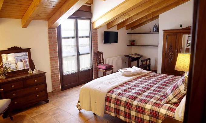 Condres House | Oceanfront Retreat at Casa Rural La Tayuela - 10/10 Rated