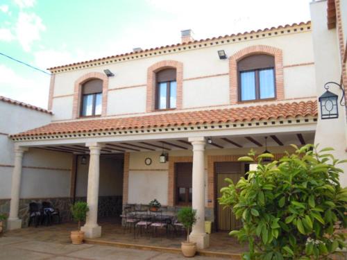 San Carlos del Valle House | Discover CASA RURAL LOS POCICOS: Oceanfront Bliss