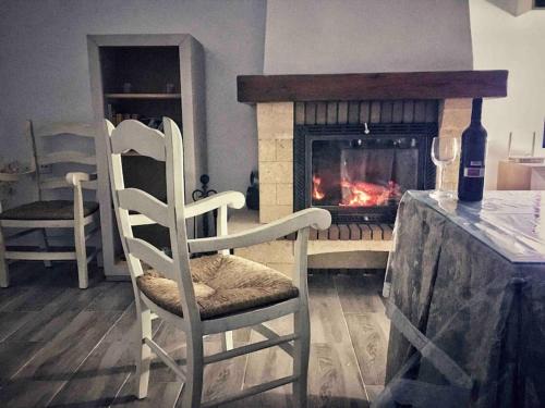 Fuente Obejuna House | Family-Friendly CASA RURAL LOS ALTOS with Pool & Ocean Views