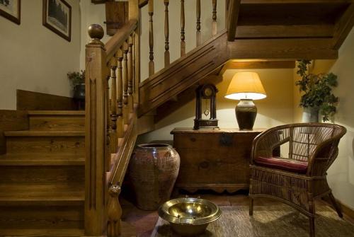 Hecho House | Family-Friendly Retreat at Casa Rural Marín - Rated 9.1