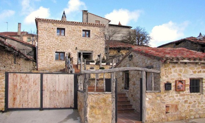 Golmayo House | Discover Casa Rural Negua: Pet-Friendly Retreat in Soria