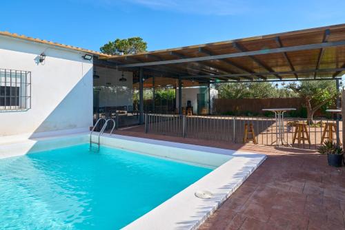 La Carlota House | Discover Casa Rural Olivar de la Marquesa: Pet-Friendly Retreat