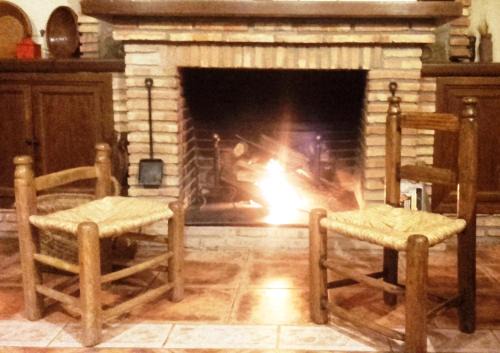 Torrejon El Rubio House | Discover Casa Rural Peña Falcón: 9.1/10, Pet & Child Friendly