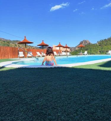 Elche De La Sierra House | Relax at Casa Rural Puente Del Segura - 4-Star Retreat