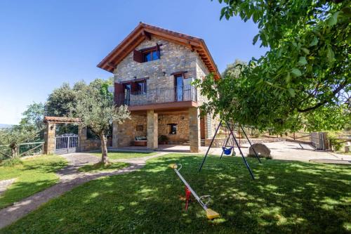 Morillo de Monclus House | Pet-Friendly Retreat at Casa Rural Tejedor - Guest Rated 9.8