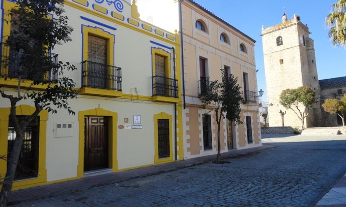 Aldea del Cano House | Family-Friendly Getaway at Casa Rural Vía de la Plata