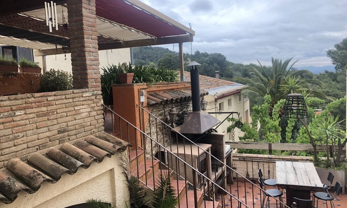 Almoster House | Discover Casa Rustíca Cal Mian for Your Next Getaway
