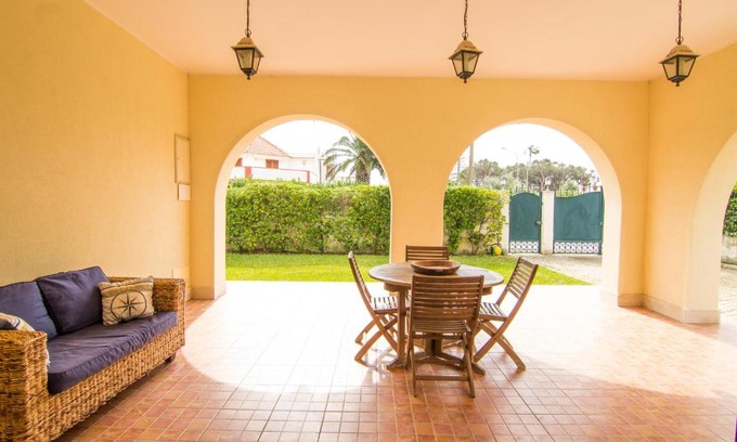 Arenella House | Oceanfront Casa Samoa - Siracusa with Pet-Friendly Amenities