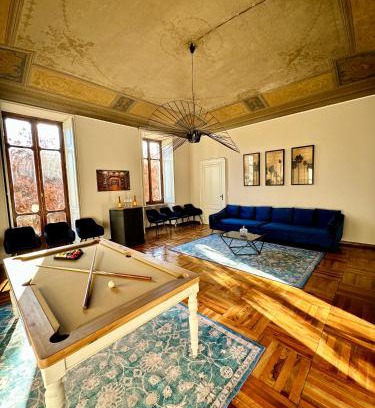 Vanchiglia Apartment | Discover Casa San Maurizio Centro: 4-Star Family Retreat