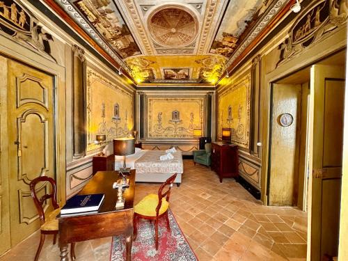 Rione Duomo Bed & Breakfast | Oceanfront Casa Santangelo Suites with Eco-Friendly Amenities