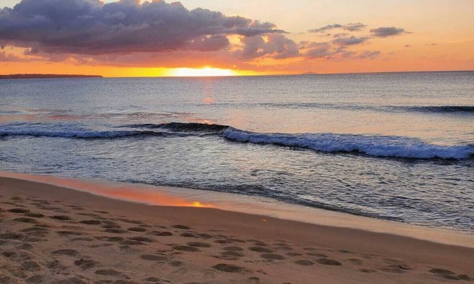 Aguadilla Pueblo House | Relax at Casa Seael Beach House with Ocean Views & Spa