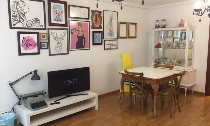 Leon Apartment | Discover Casa Seines: Family-Friendly with 9.7/10 Rating
