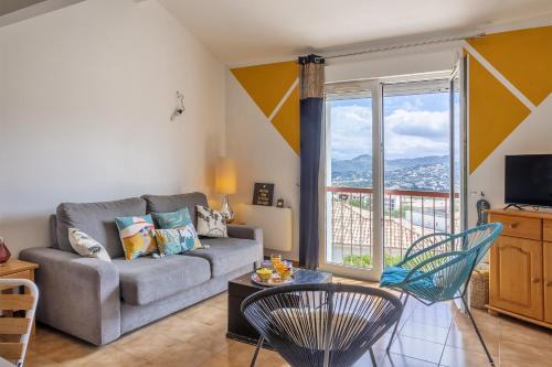 L'Ile-Rousse Apartment | Top-Rated Family Escape at Casa Semaphore - 10/10 Reviews