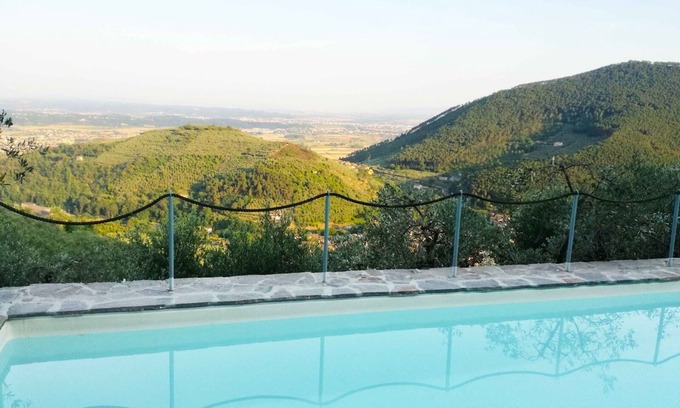 Buti Villa | Casa Serra 10 In Buti, Toscana