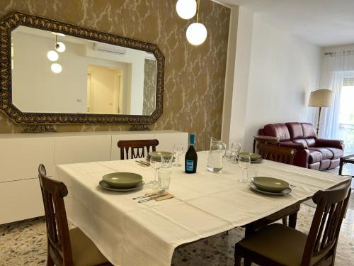 Quartiere XXXIV Lido di Ostia Levante Apartment | Discover Casa Sillo: Family-Friendly & Rated 9.6/10
