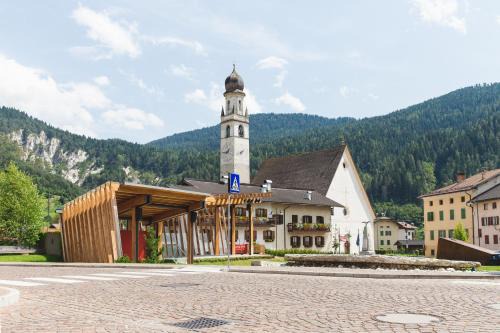Mezzano Apartment | Kid-Friendly Retreat at Casa Simion - Rated 9/10 by Guests