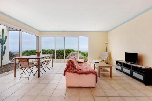 Arecida House | Family-Friendly Retreat at Casa Sirius - Rated 8.8/10