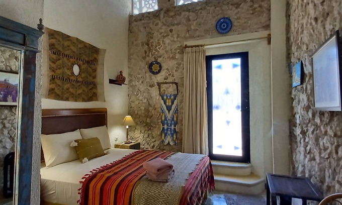 Centro House | Discover Majikal B&B - Casa Sol: Family-Friendly Retreat