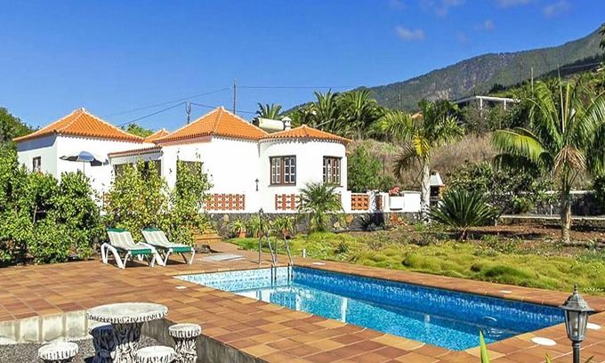 Tijarafe House | Discover Casa Sol: Oceanfront Gem with Private Pool