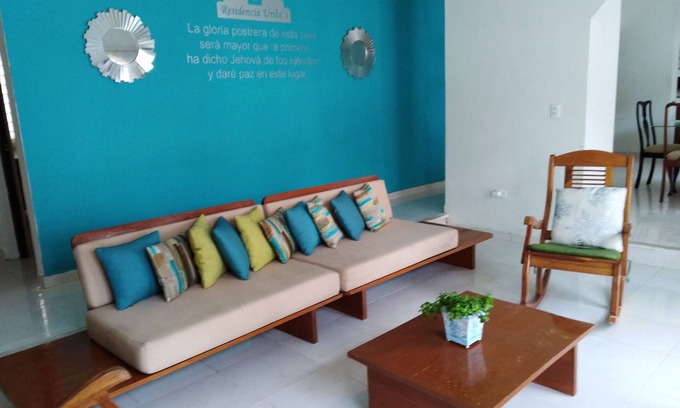 Montecarlo Apartment | Casa Sol y Luna - Casa de cuatro habitacionesn