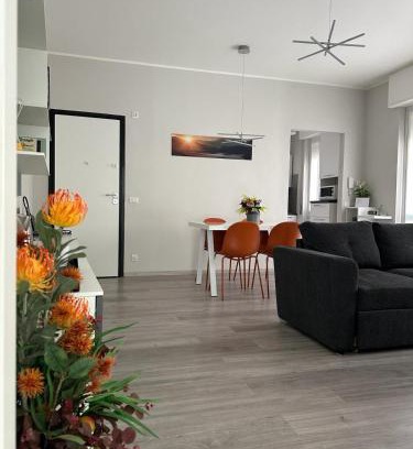 Omegna Apartment | Highly Rated Casa Sophia: Family-Friendly Retreat Awaits