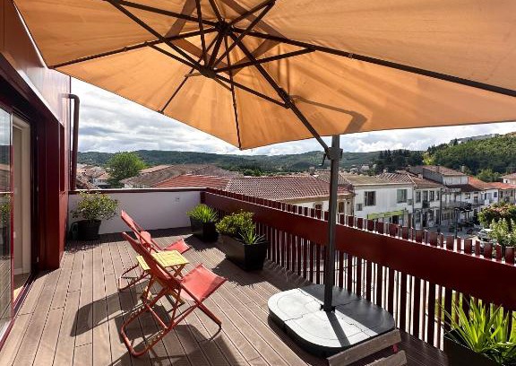 Outeiro Apartment | Exceptional Casa Sousa - Family-Friendly Stay in Comfort