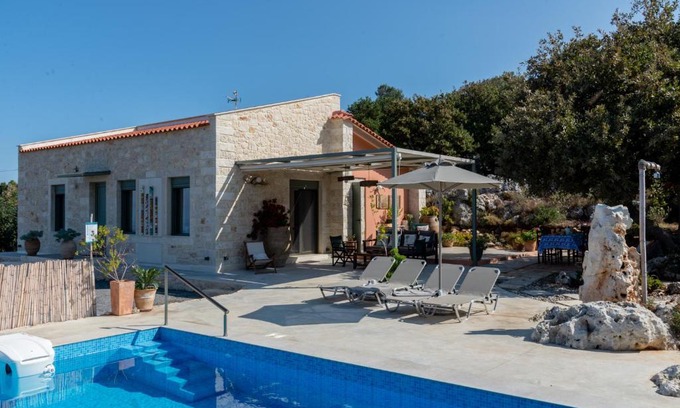 Atsipópoulon Villa | Oceanfront Bliss at Casa Spanos - Guest Rated 10/10!