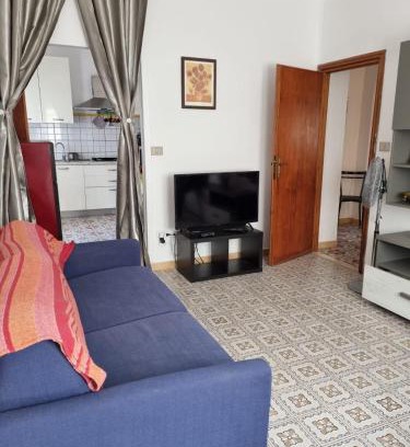 Porto Torres Apartment | Oceanfront Retreat: Casa sul mare Porto Torres III Awaits
