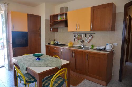 Fondachello Apartment | Pet-Friendly Casa Susanna with Ocean Views and High Ratings
