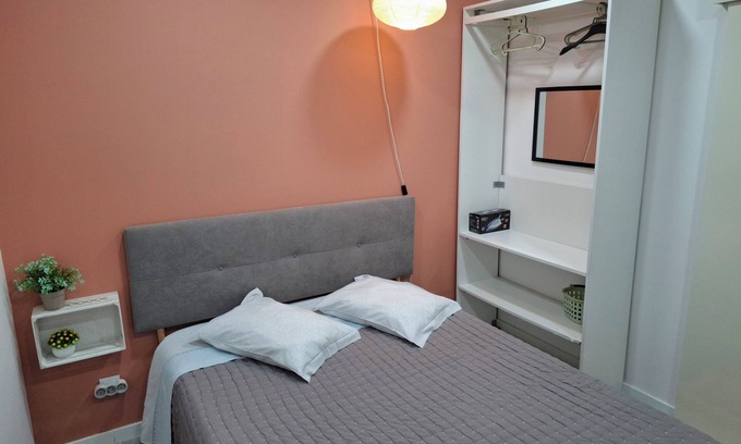 Campanha House | Relax at Oporto House Garden: Independent 2-Bedroom Stay