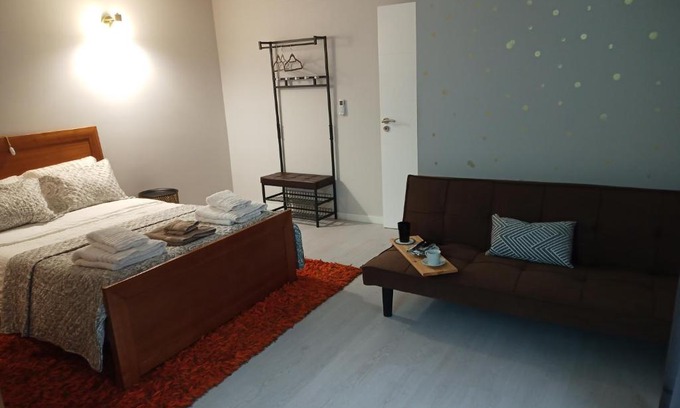 Mogadouro House | Family-Friendly Retreat at Casa Tí Carminda - Rated 8.8/10