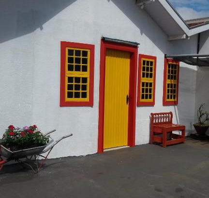 Olimpia House | Pet-Friendly Retreat: Casa Temporada da Leo, Rated 9.8/10