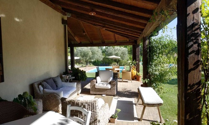 Misano Monte Bed & Breakfast | Family-Friendly Getaway at Casa Tentoni with Pool & Breakfast