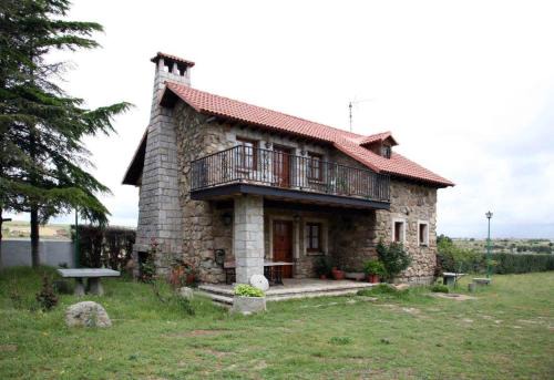 Avila House | CASA TEO: Guest Rated 8.5, Pet and Child Friendly Stay