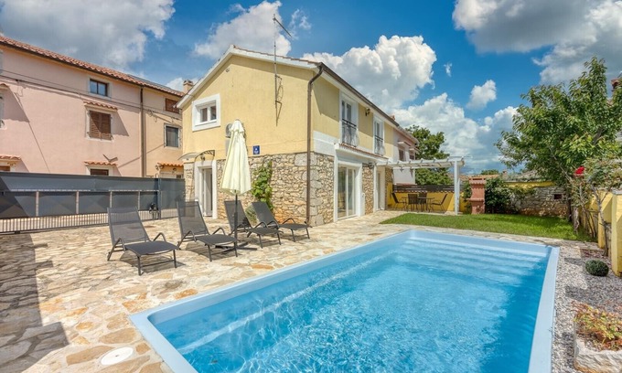 Kastelir House | Relax at Casa Ti Sei with Private Pool and Family-Friendly Amenities