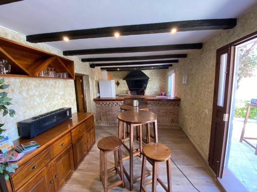Sotillo de las Palomas House | Casa Tijeras I: Pet-Friendly Retreat with Great Reviews