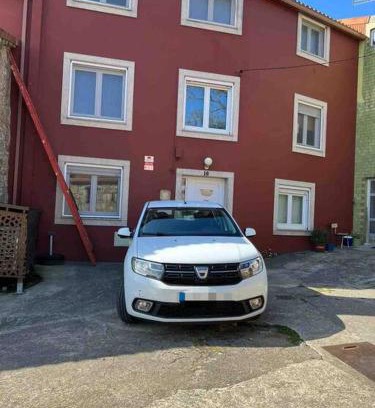 Vimianzo House | Family-Friendly Casa Toja: Pet Friendly & Rated 9.9/10