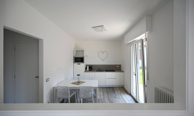 Malcesine Condo | Pet-Friendly Green Apartment Tonelli House in Malcesine