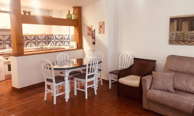Nalda House | Guest Rated Casa Torredano II: Ideal for Families & Pets