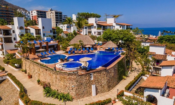 Romantic Zone Condo | Experience Casa Tortuga @ Selva Romantica: 9.8 Rated Retreat