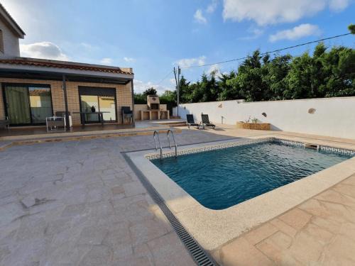 Les Tres Cales Ski Chalet | Casa Trébol - Villa con piscina