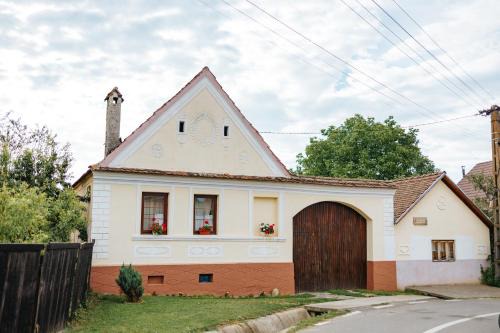 Vistea de Jos House | Discover Casa Tradițională Transilvăneana: Rated 9.7/10!
