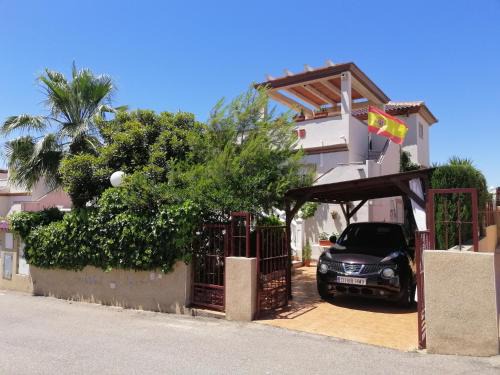 San Fulgencio House | Tranquil Casa in Marina: Oceanfront Retreat with Pool