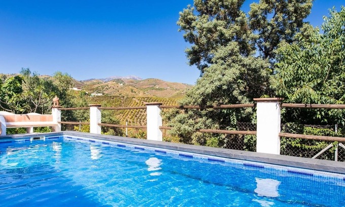 Rio Velez Villa | Discover Casa Trinidad Vélez-Málaga: Poolside Retreat Awaits