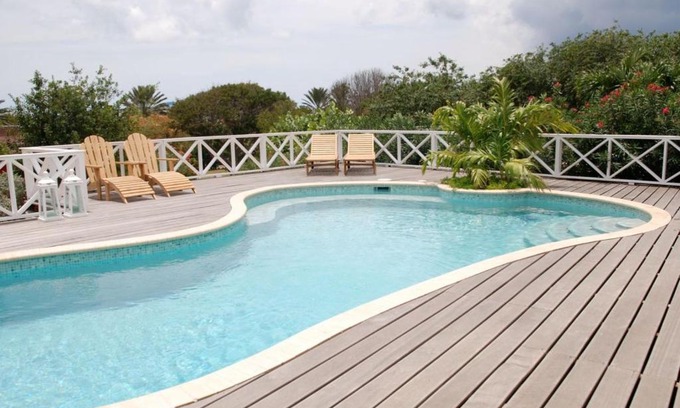 Piscadera House | Casa Troepiaal: 4-Star Oceanfront Retreat with Pool