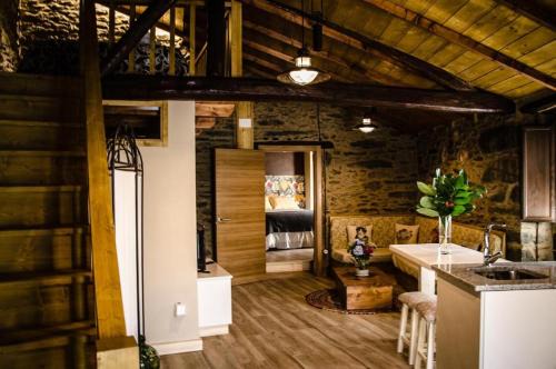Doade House | Discover Casa Turística Viladonatus in Beautiful Ribeira Sacra