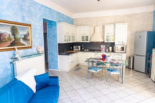 Paratico Apartment | Discover CASA VACANZA FEDERICA: Pet & Child Friendly Retreat