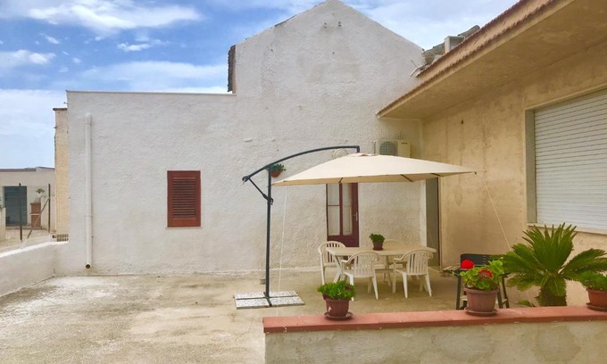 Lido Marausa House | Ocean View Retreat: Casa Vacanza La Torre - Guest Rated 10/10