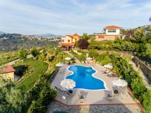 Laureana Cilento House | Relax at Casa Vacanza Villa Aurora: 4-Star Oceanfront Retreat