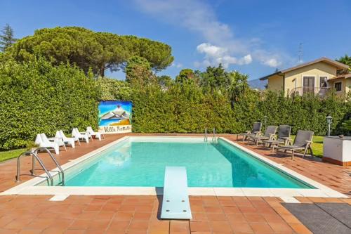 Pedara House | Elegant Casa Vacanza Villa Romano with Pool & Ocean View